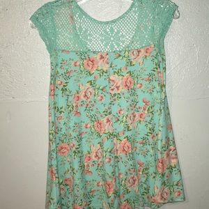 Romantic crochet summer top
